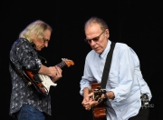 20220727-JohnHiatt-TCU-IndplsIN-PixMeyers-21