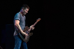 Jonny-Lang-11