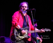 Steve-Earle-The-Dukes-2