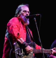 Steve-Earle-The-Dukes-6