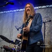 The-Wood-Brothers-37