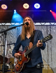 The-Wood-Brothers-45