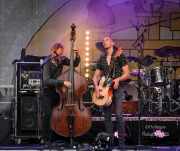 The-Wood-Brothers-60